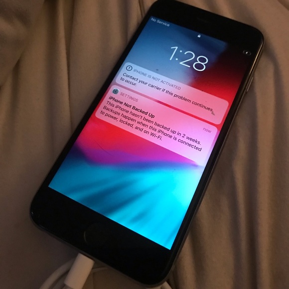 Apple iPhone S